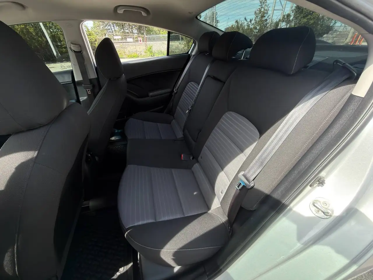 Kia Forte снимка Kia Forte