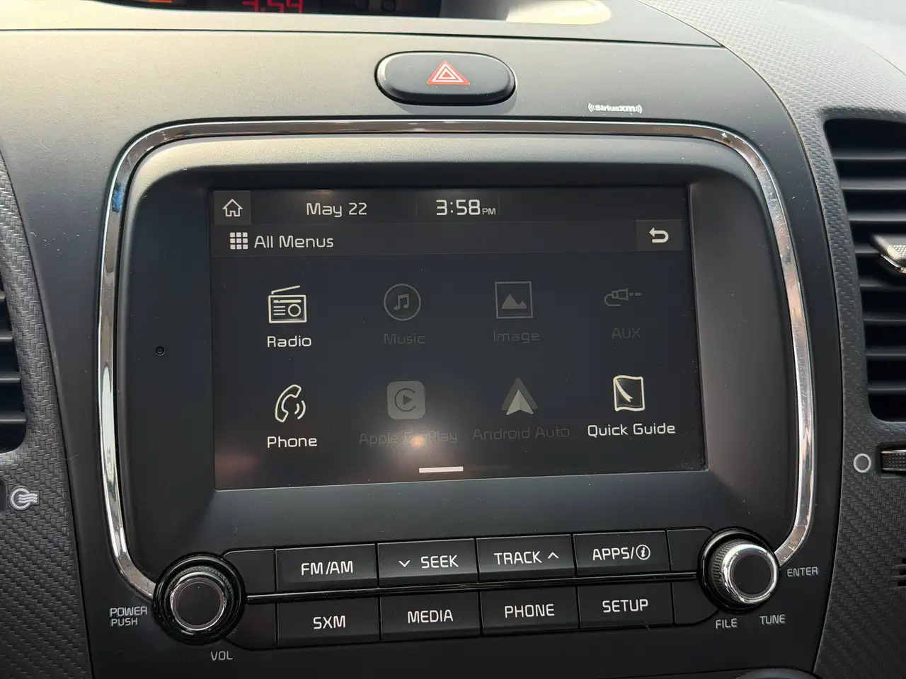 Kia Forte снимка Kia Forte