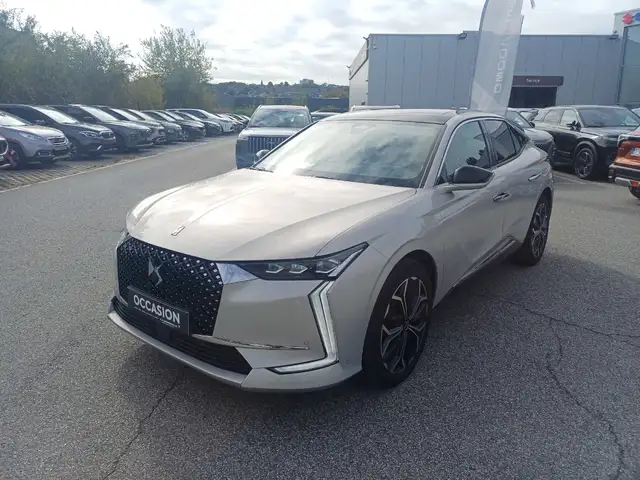 DS Automobiles DS 4