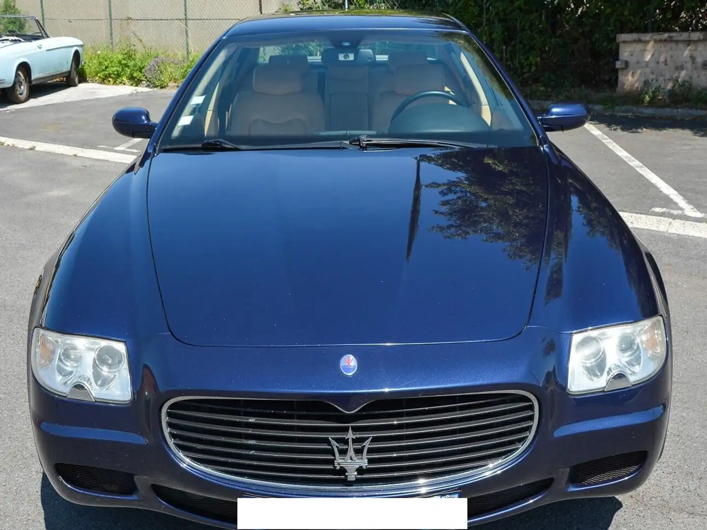 Maserati Quattroporte - 1