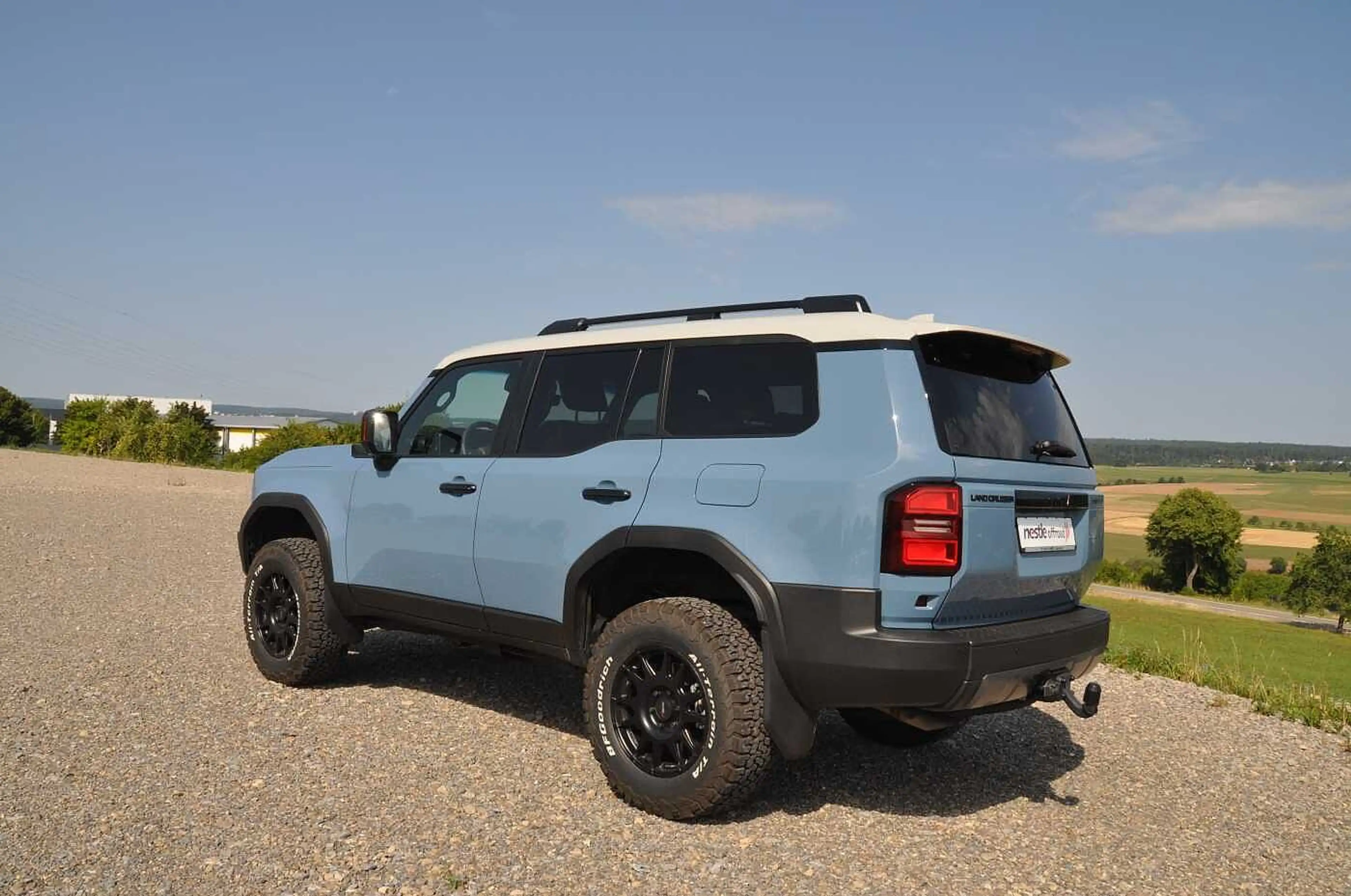 Toyota Land Cruiser Executive Mild Hybrid — photo 3