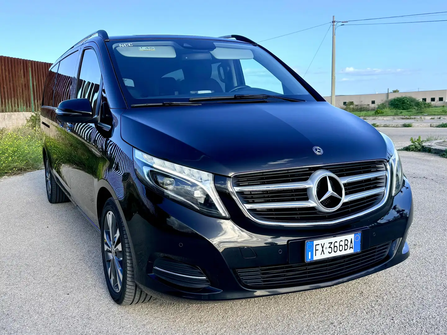 Mercedes-Benz V 250 Extra Long Premium Nero - 1