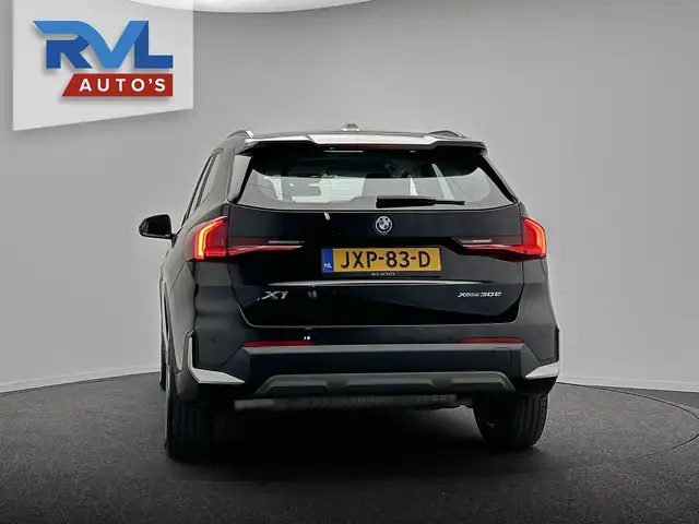 BMW X1 view 21