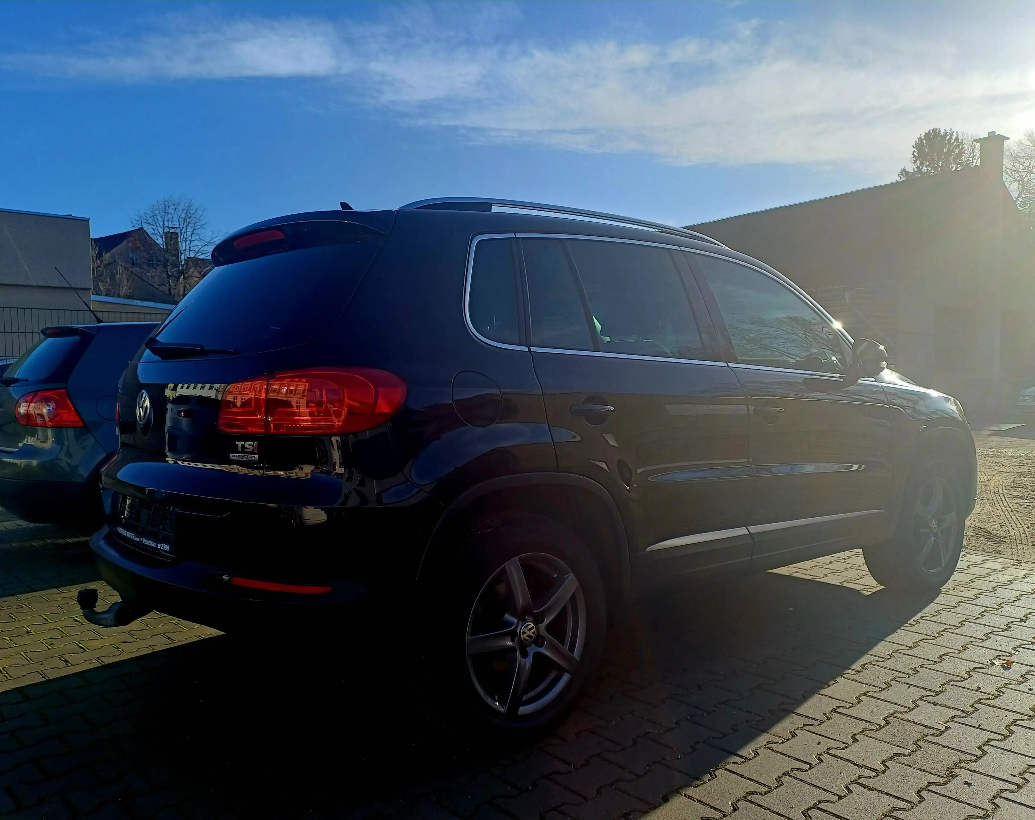 Volkswagen Tiguan Tiguan 1.4 TSI BMT *Klimaautomatik*Sitzheizung*AHZV* — photo 4