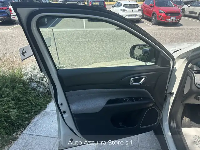 Jeep Compass view 12
