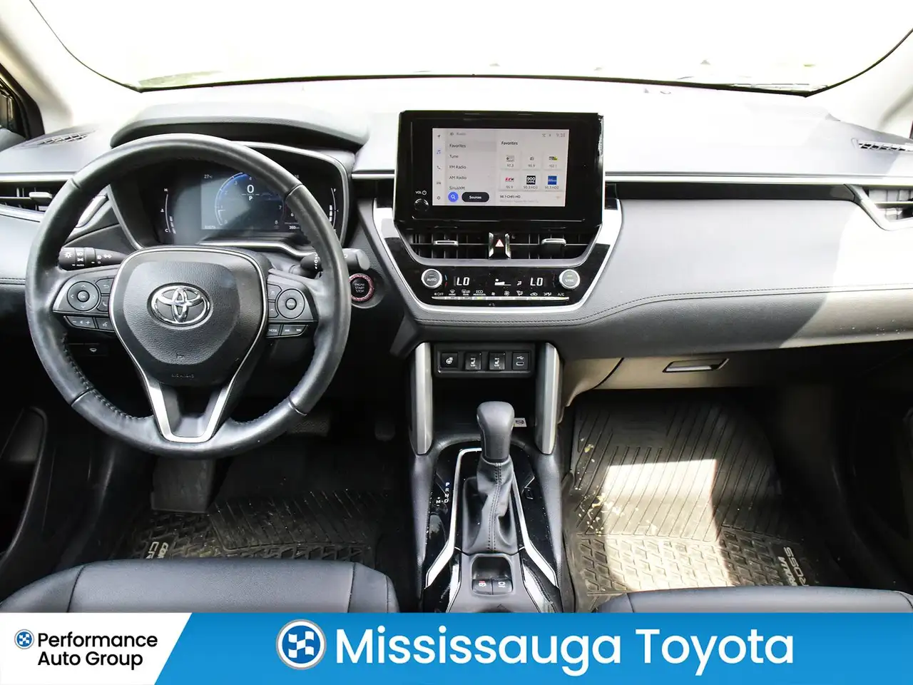 Toyota Corolla Cross photo Toyota Corolla Cross