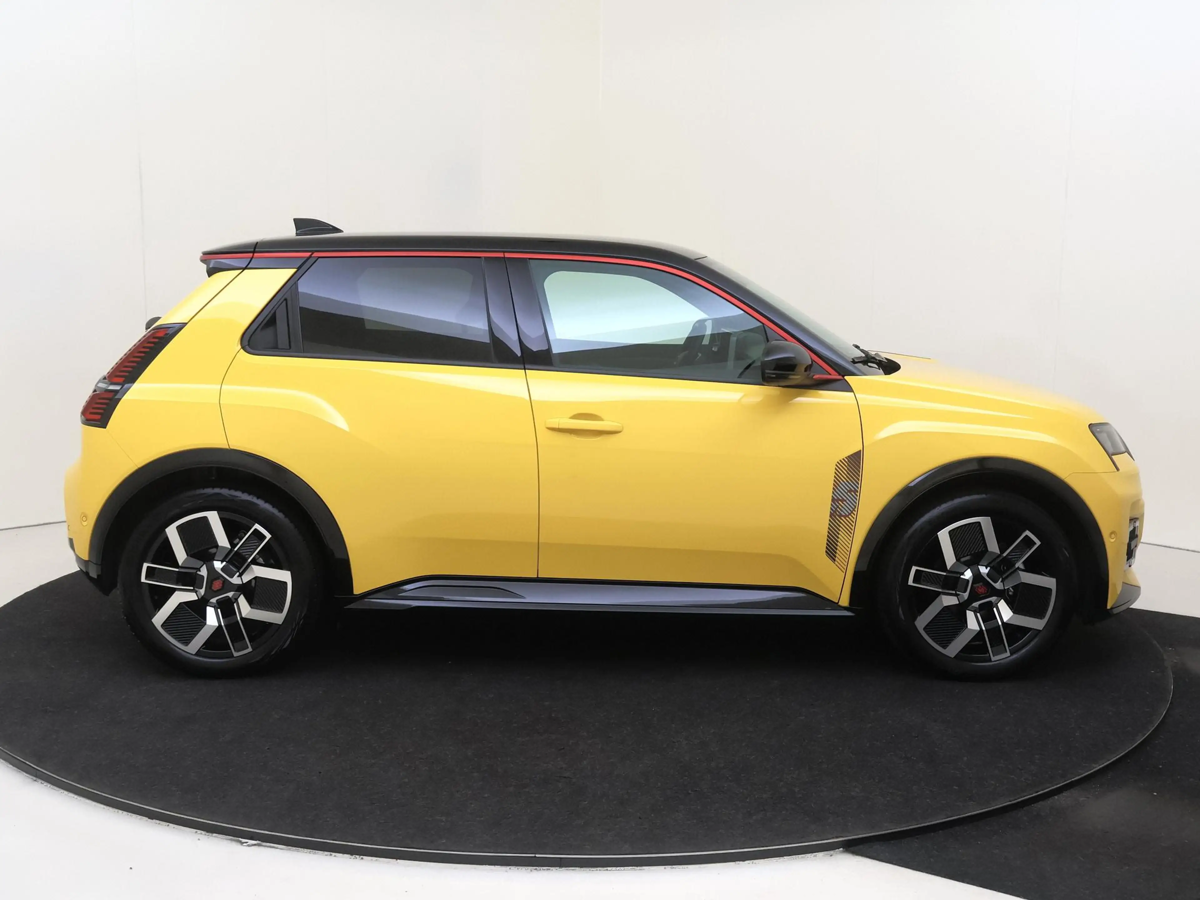 Renault R 5 comfort range iconic cinq 52 kWh | Automaat | Acht — photo 9