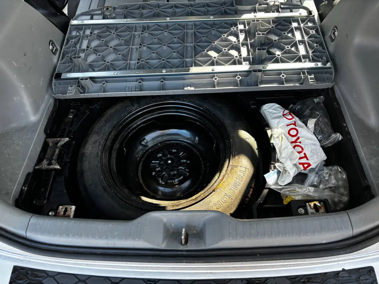 Toyota Matrix снимка Toyota Matrix