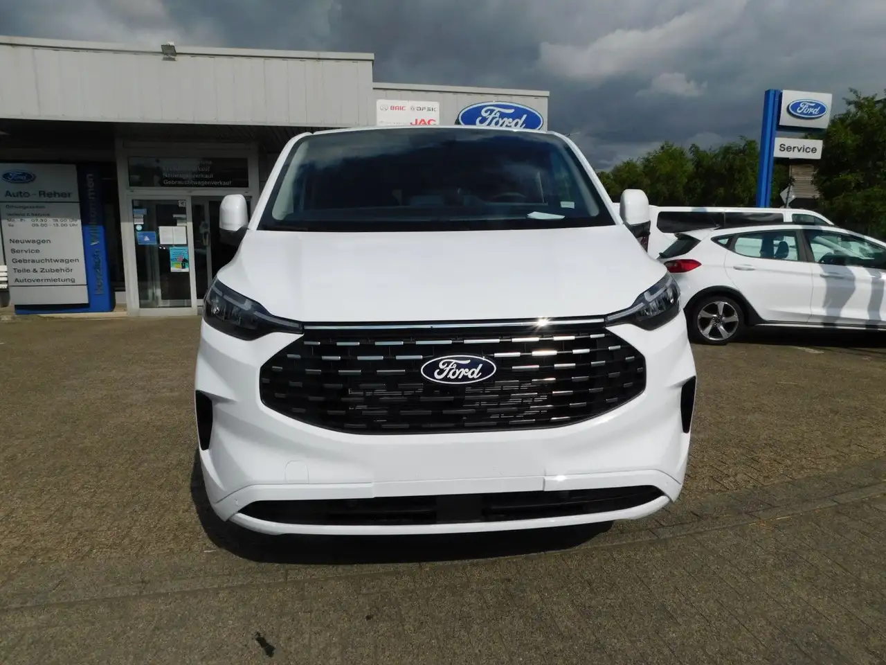 Ford Tourneo Custom 2026