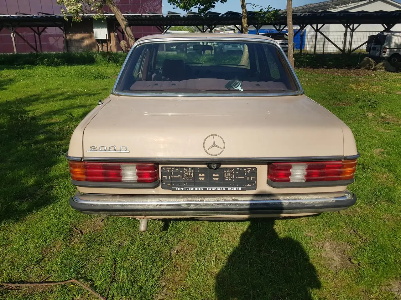 Mercedes-Benz Baureihe 123 200 D, foto 3