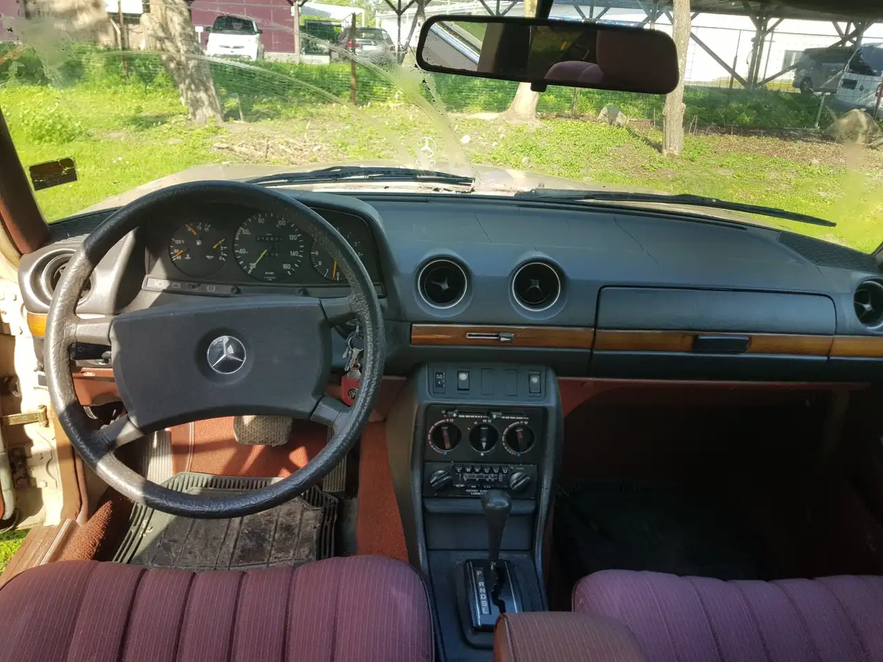 Mercedes-Benz Baureihe 123 200 D, foto 6