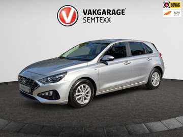 1.5 T-GDi !! MHEV Premium | Airco | Cruise | Camer