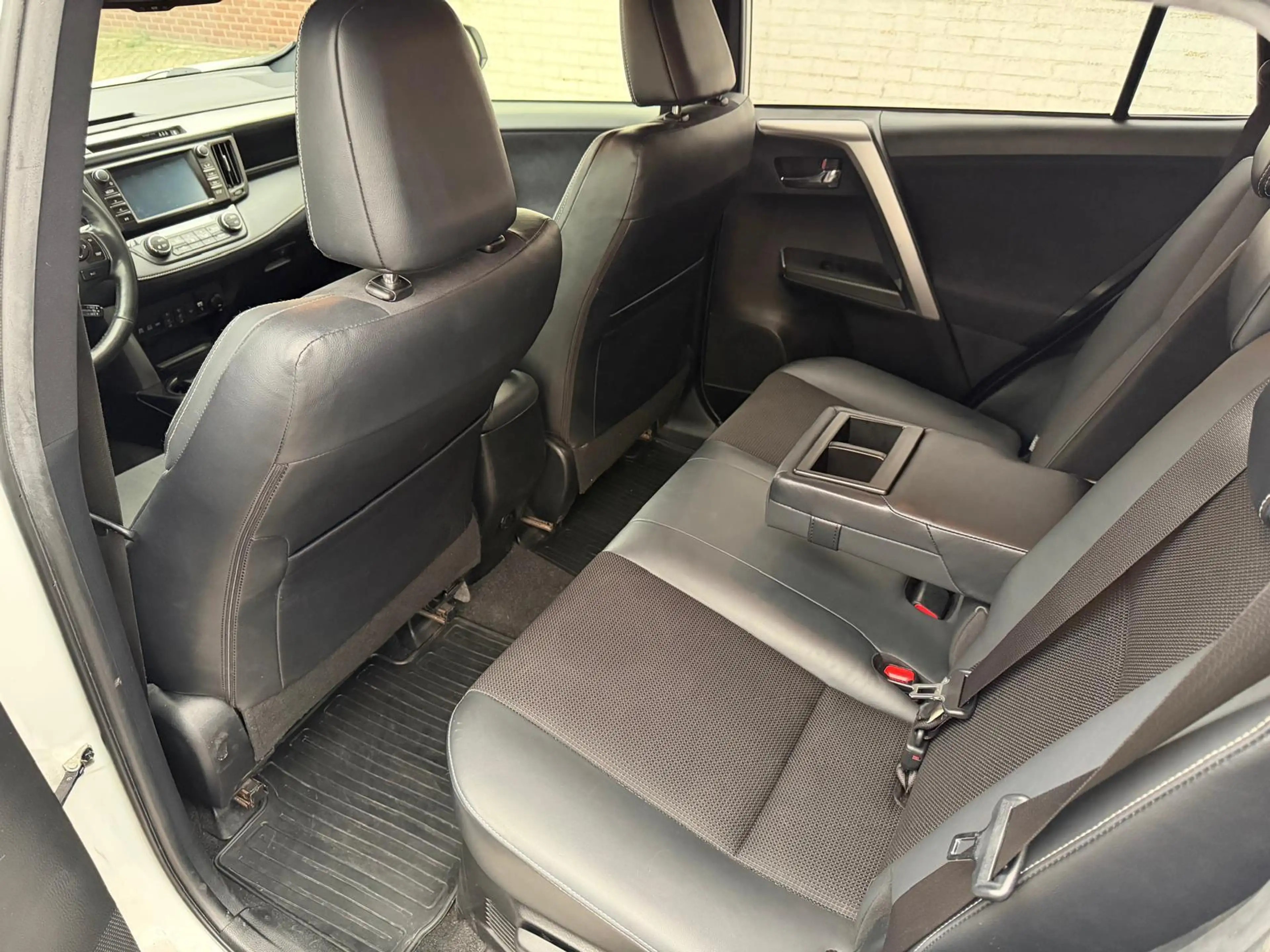 Toyota RAV 4 2.5 Hybrid AWD Executive - BOMVOL OPTIES - INCL BT — photo 9