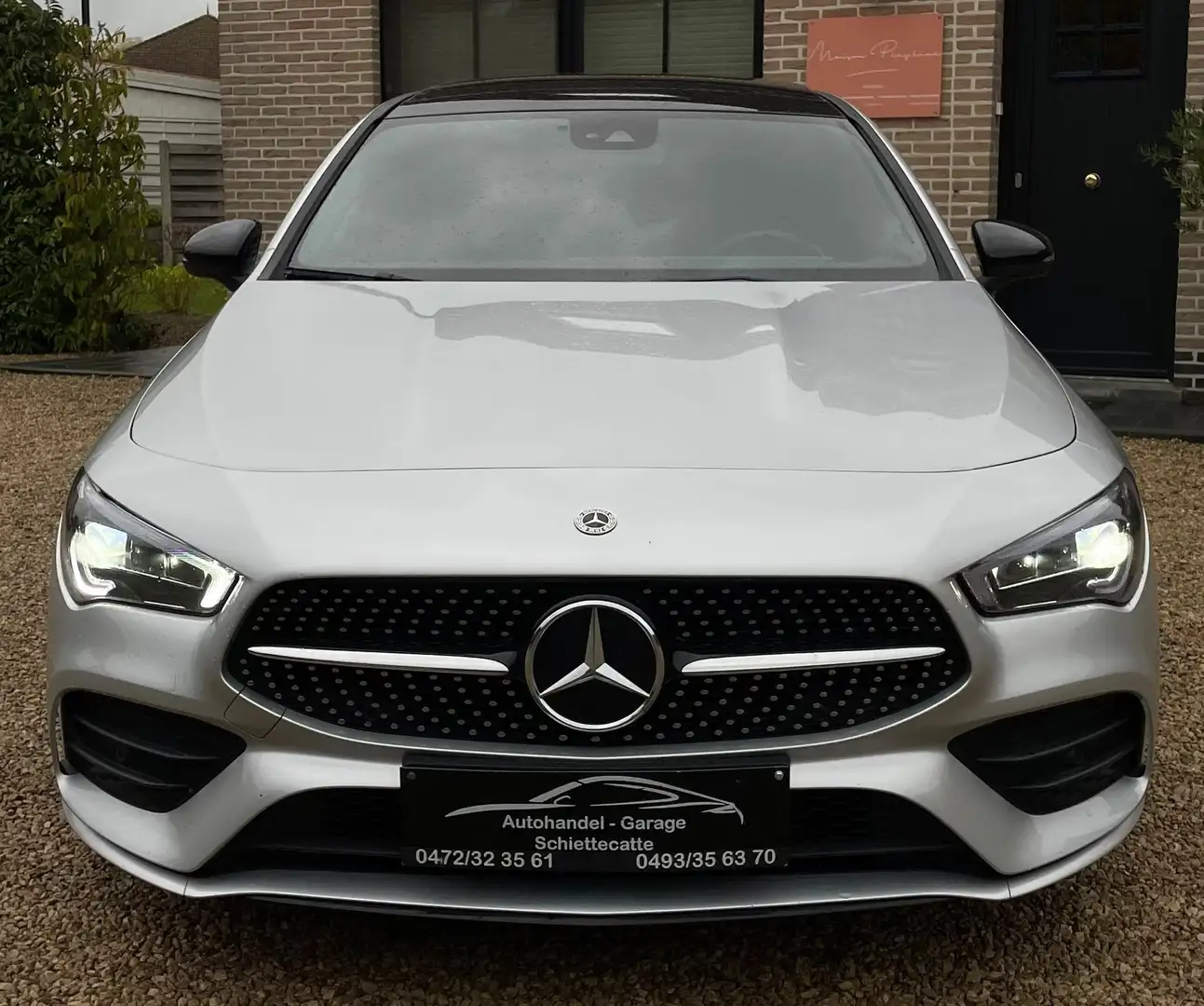 Mercedes-Benz CLA 250 CLA 250 4Matic ShootingBrake AMG Line *Full Option Zilver - 2