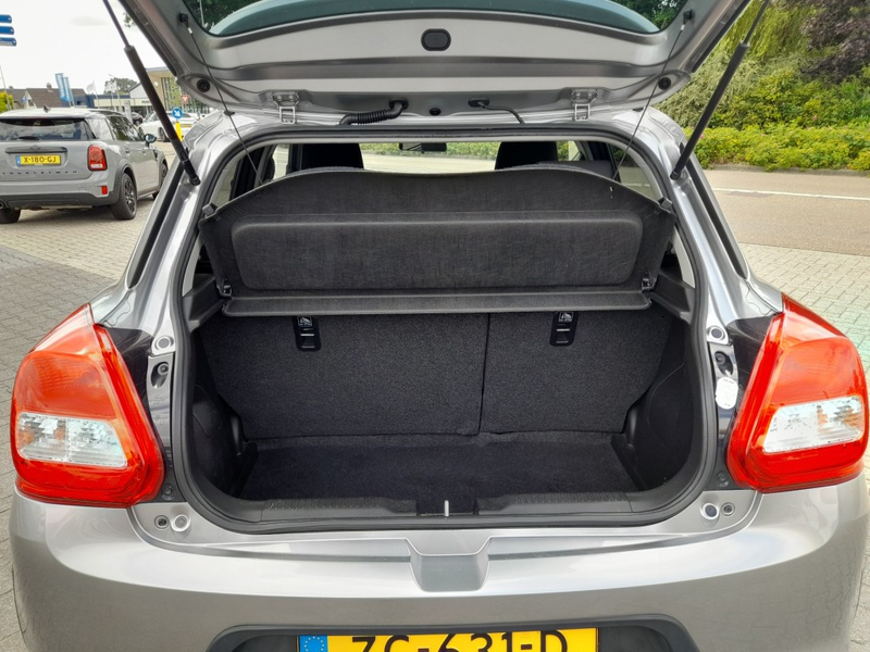 Suzuki Swift 1.2 SPORTLINE A/T TREKHAAK CARPLAY CAMERA — photo 12