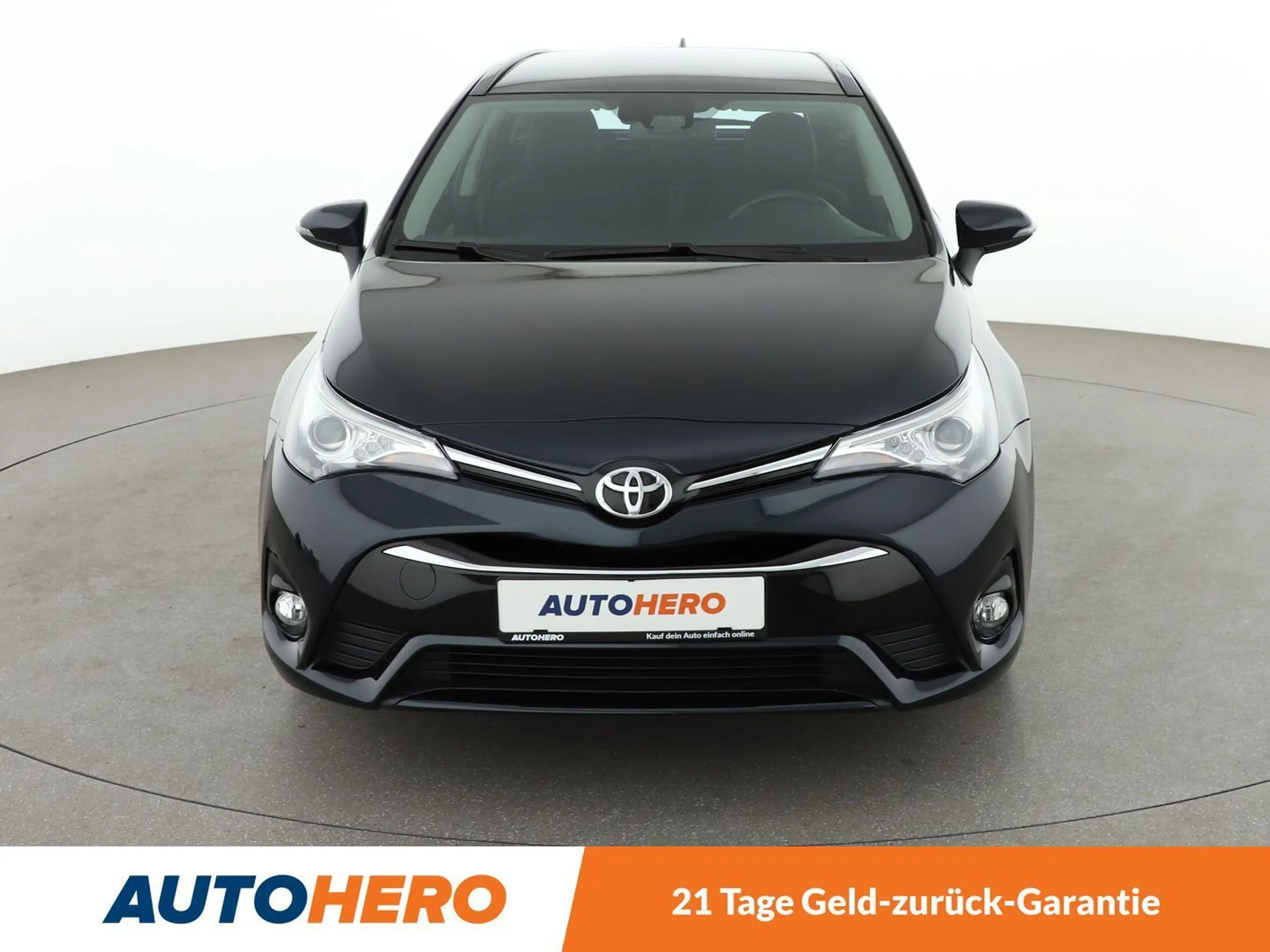 Toyota Avensis 1.8 Aut.*NAVI*SPUR*TEMPO*PANO*CAM*KLIMA* — photo 9