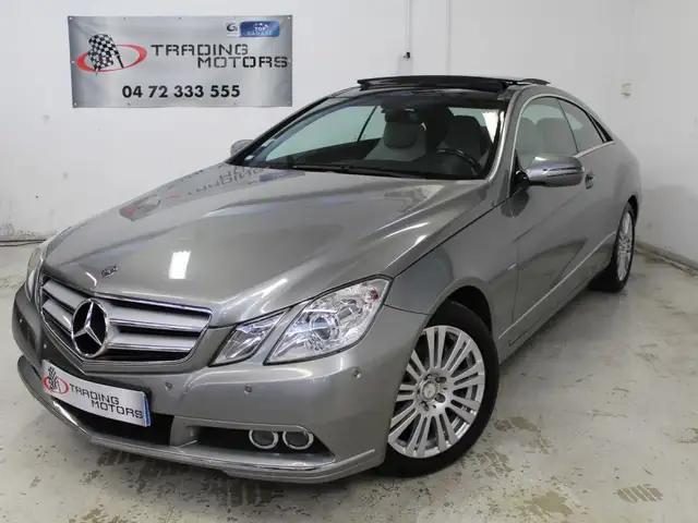 Mercedes-Benz E 350 350 CDI 6 cylindres TO Panoramique