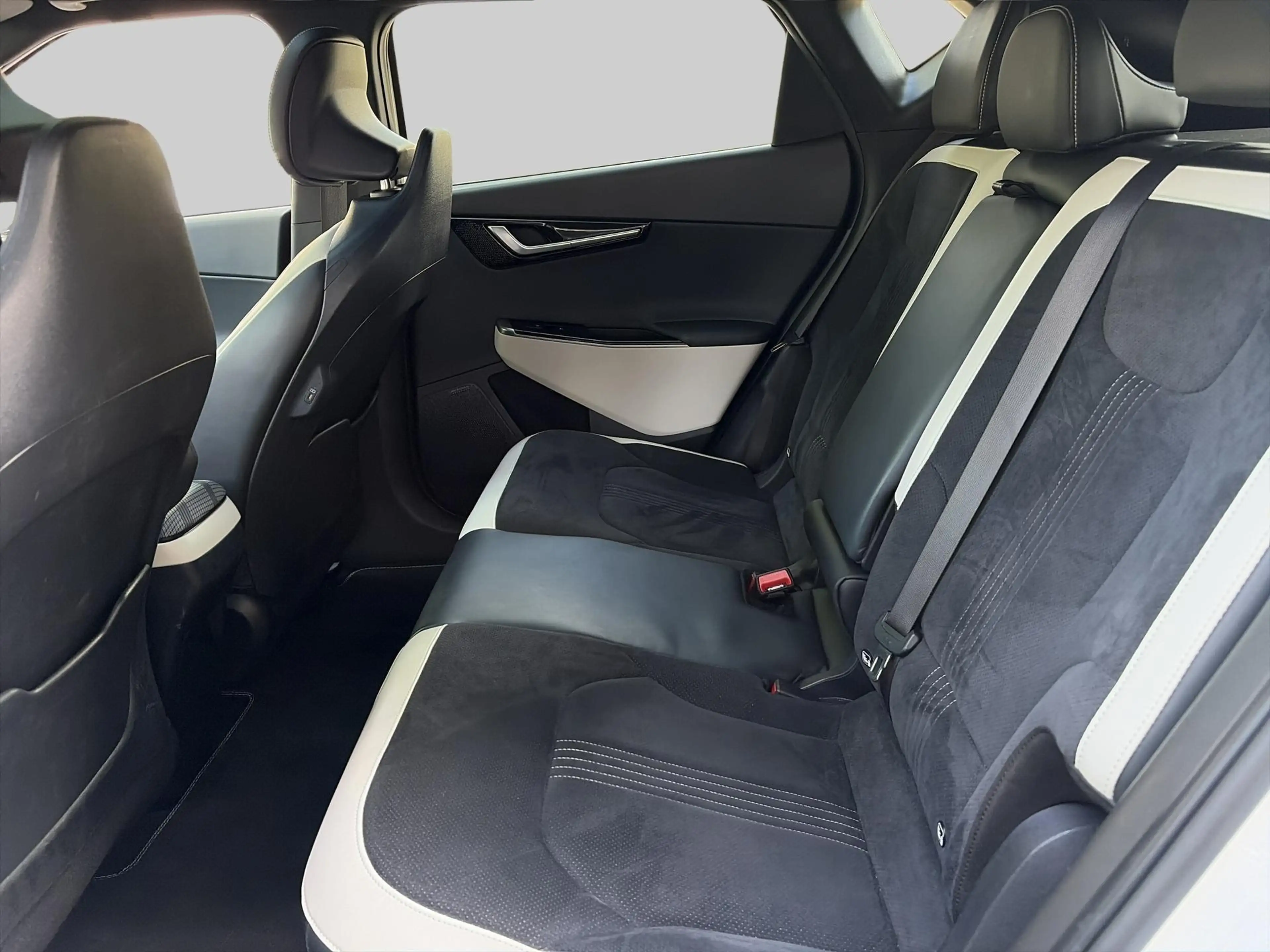 Kia EV6 GT-Line 77.4 kWh | Achterbank verwarmd | Achteruit — photo 6