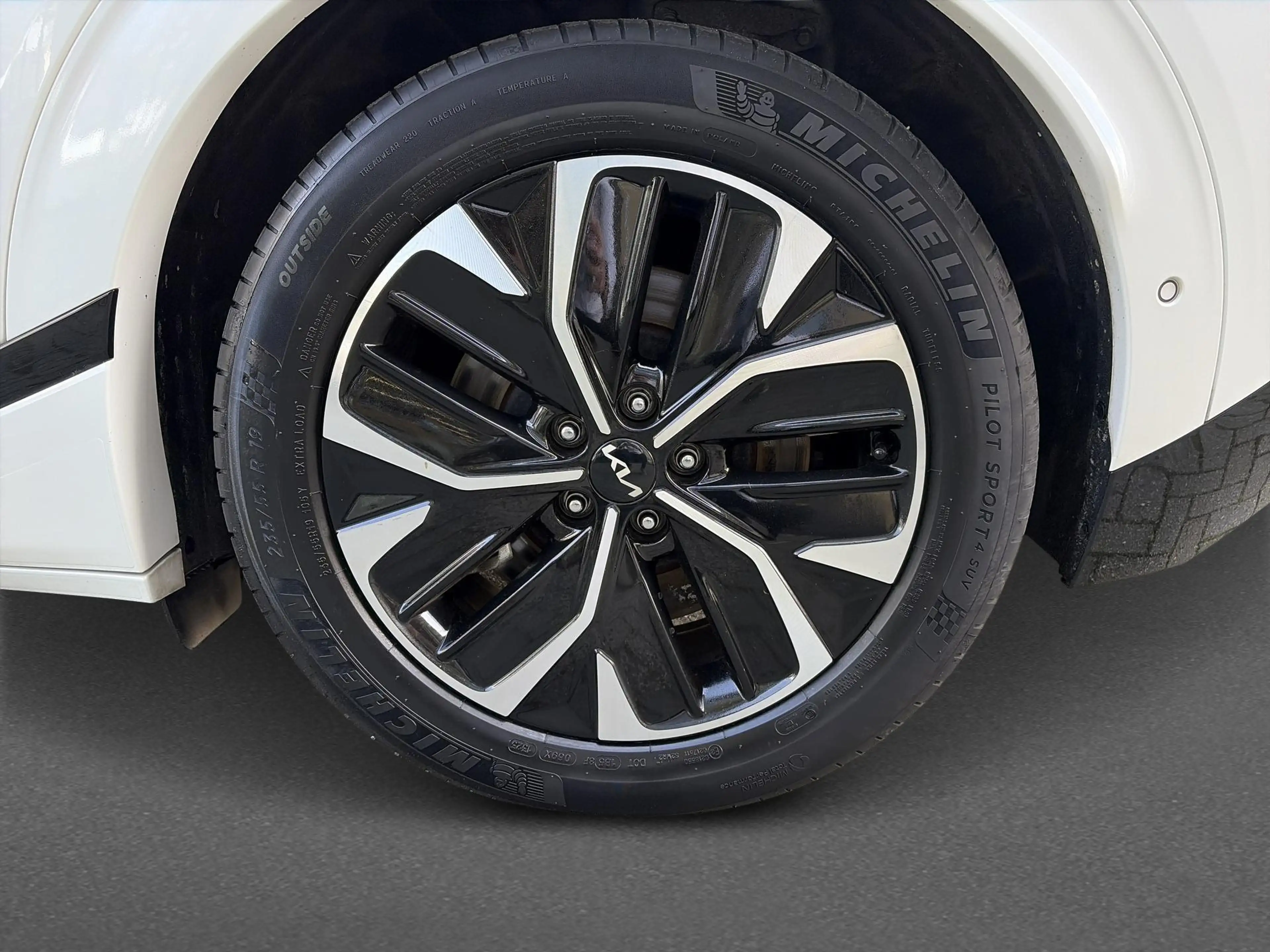 Kia EV6 GT-Line 77.4 kWh | Achterbank verwarmd | Achteruit — photo 11