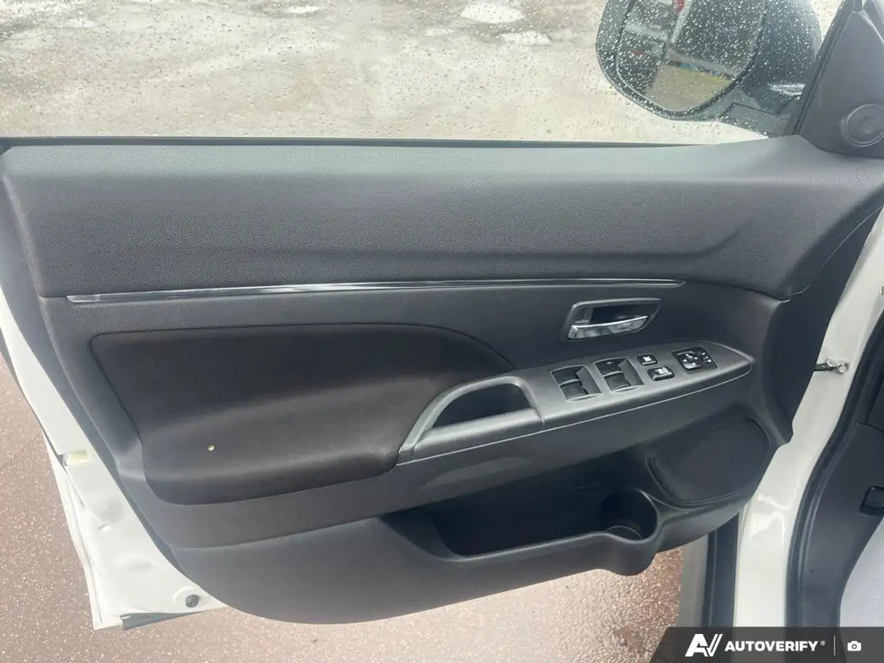 Mitsubishi RVR снимка Mitsubishi RVR
