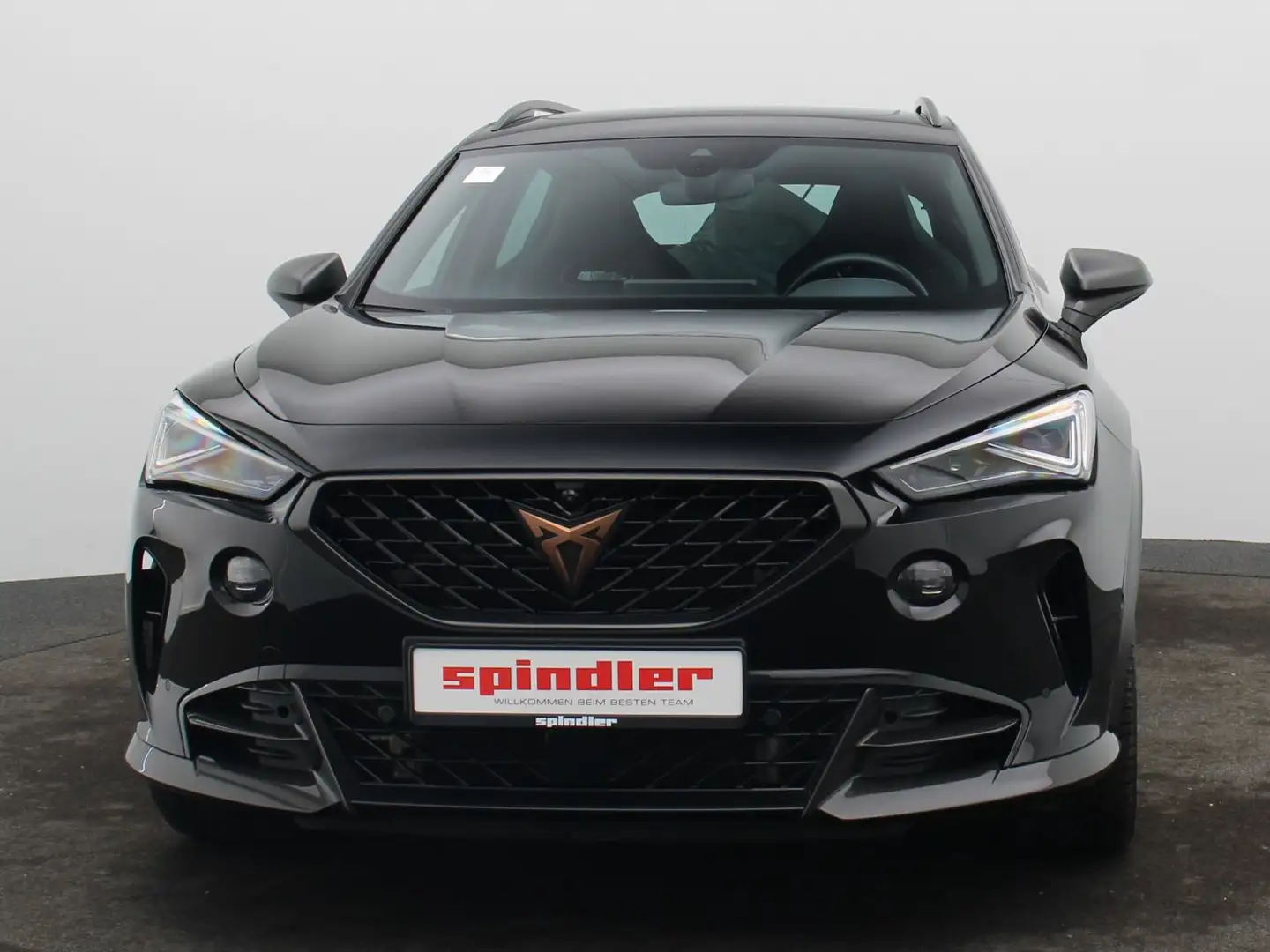 CUPRA Formentor VZ5 2.5 TSI 4Drive DSG / Pano, Matrix Schwarz - 2