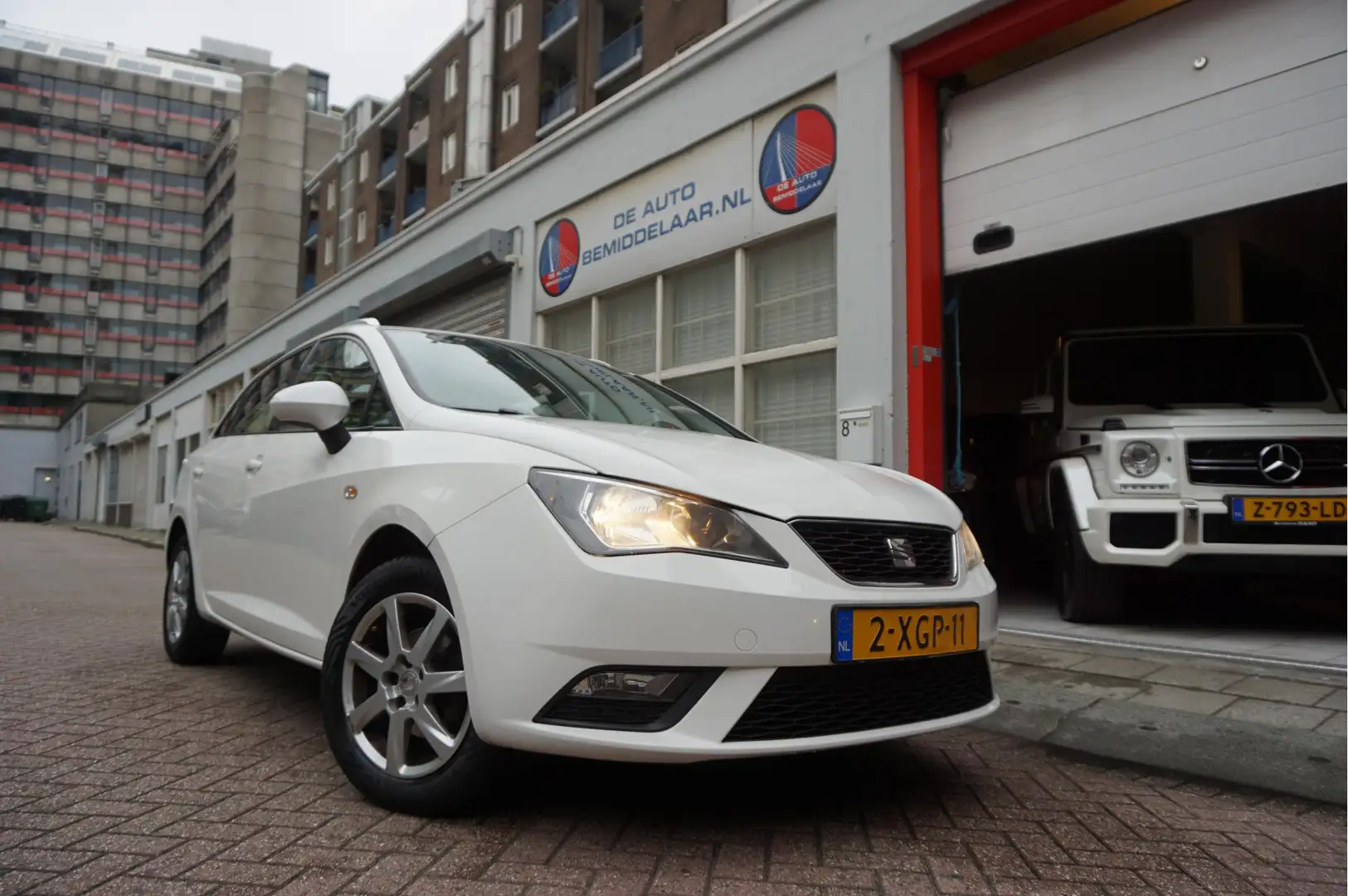 SEAT Ibiza ST 1.2 TSI Style Dynamic | Trekhaak | Sportvelgen Wit - 1
