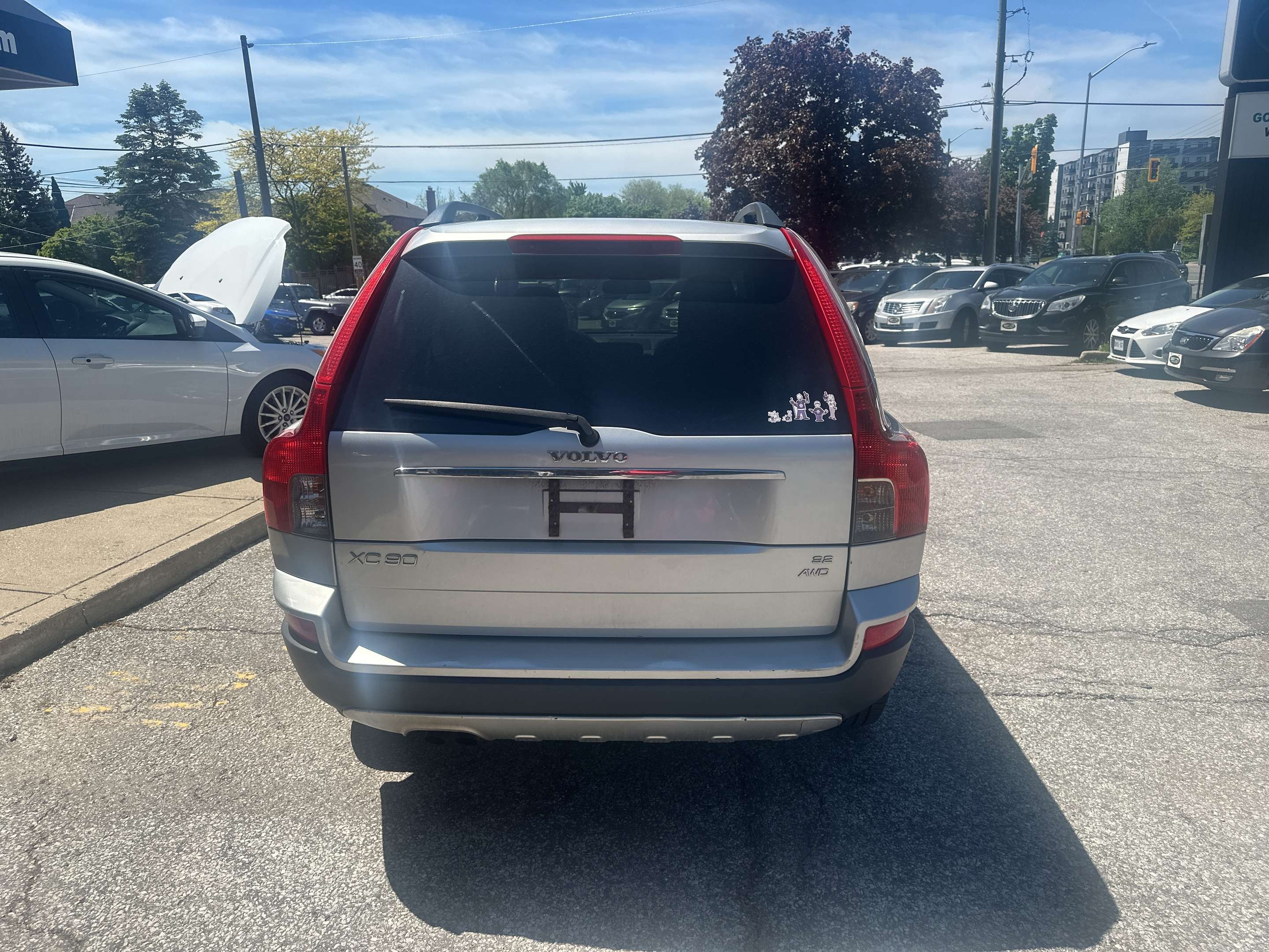 2008 Volvo XC90 base alt 5