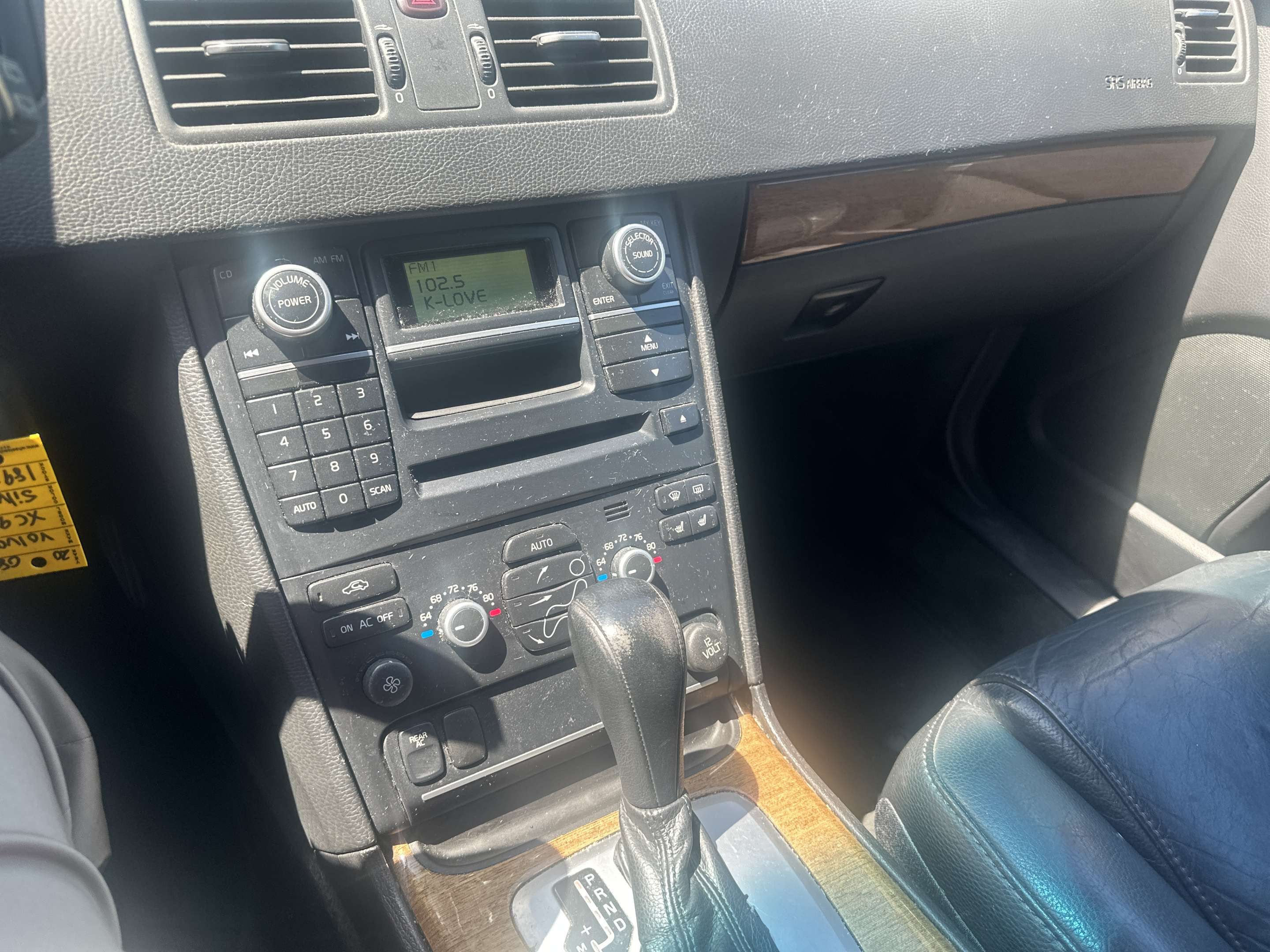 2008 Volvo XC90 base thumb 11