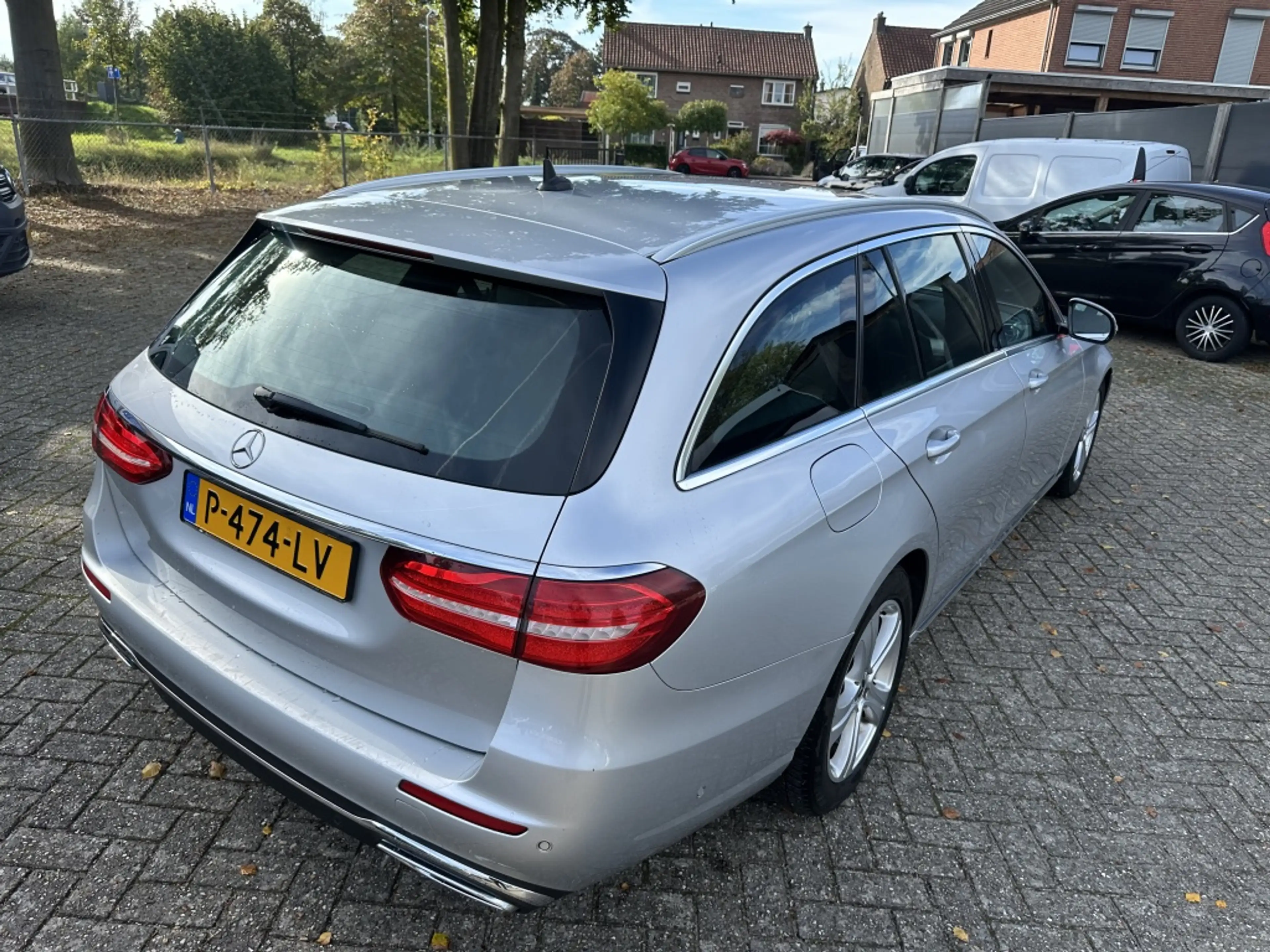 Mercedes-Benz E 220 Estate d Premium Plus — photo 7