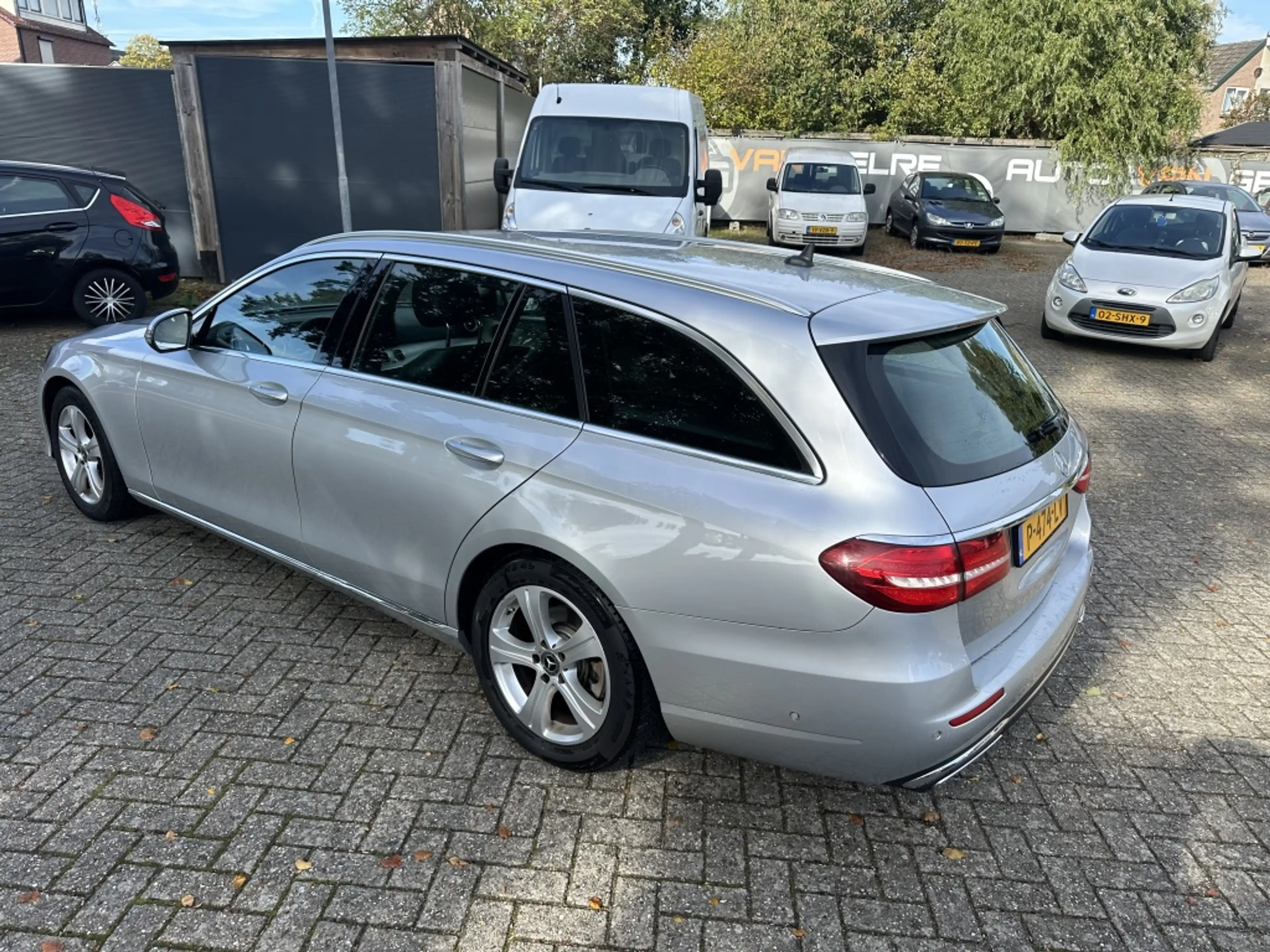 Mercedes-Benz E 220 Estate d Premium Plus — photo 4