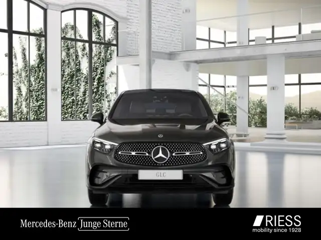 Mercedes-Benz GLC 300 d 4M Cp AMG+Pano+Night+FahrassP+Digital