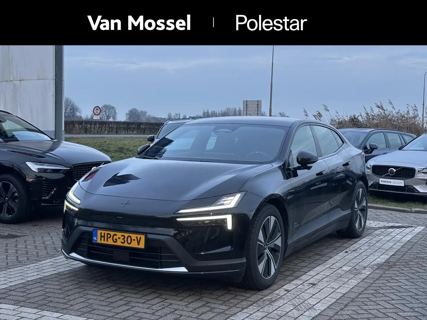 Polestar 4 Long Range Single motor 100 kWh Noir - 1