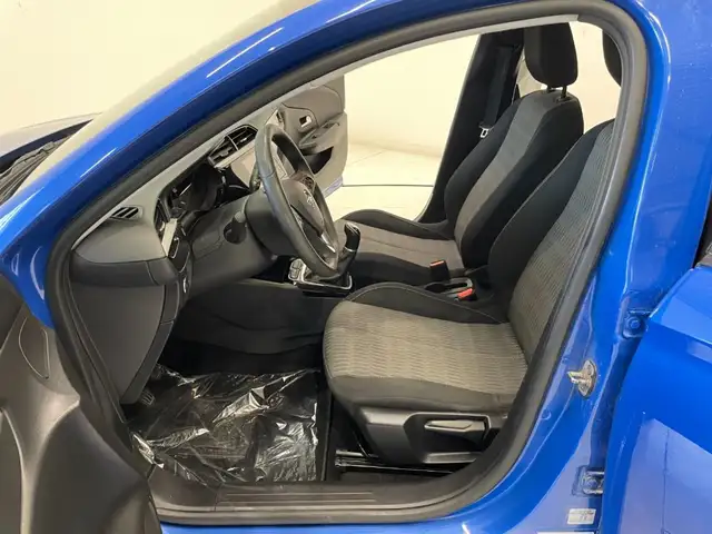 Opel Corsa view 6