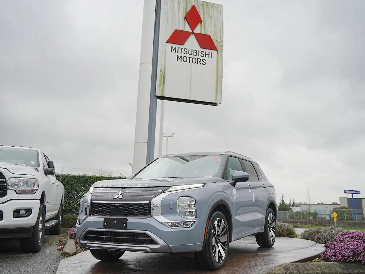 2026 Mitsubishi Outlander