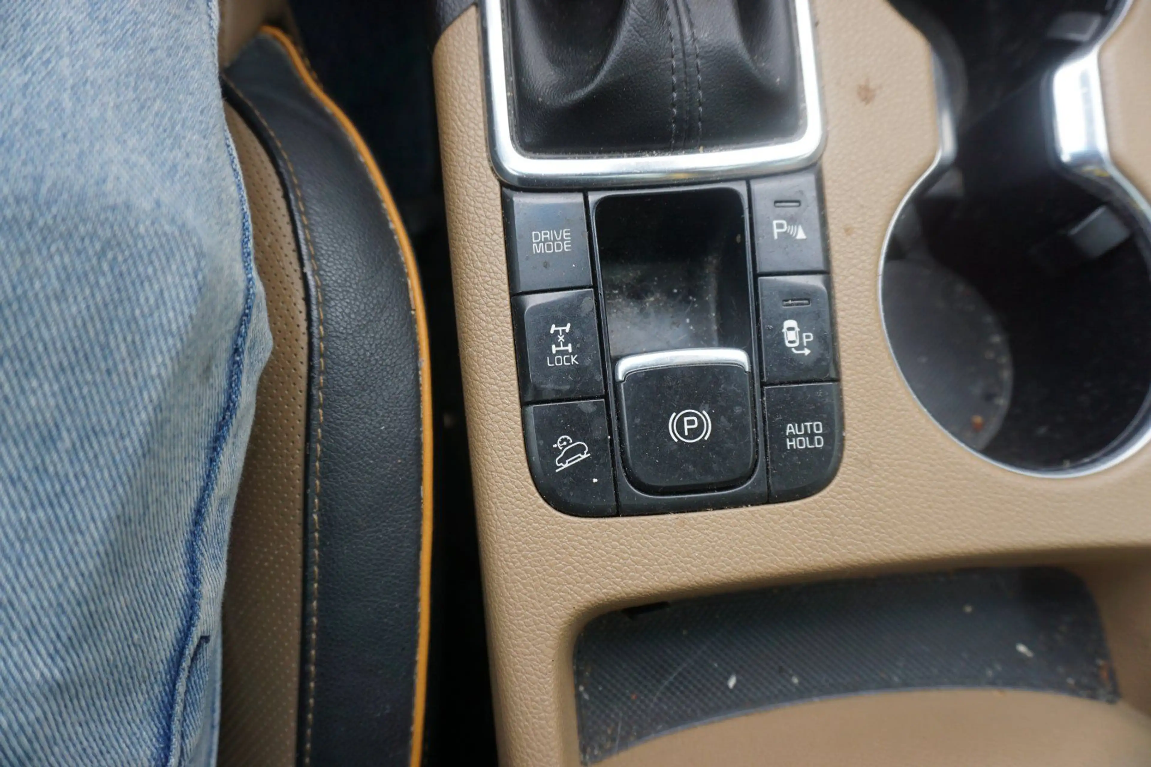 Kia Sportage 2.0 CRDi Platin 4WD — photo 12