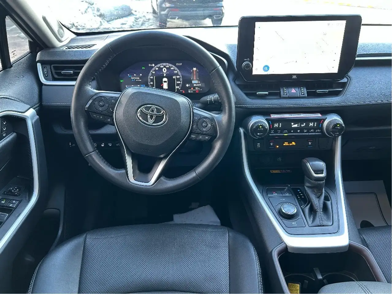 Toyota RAV 4 снимка Toyota RAV 4
