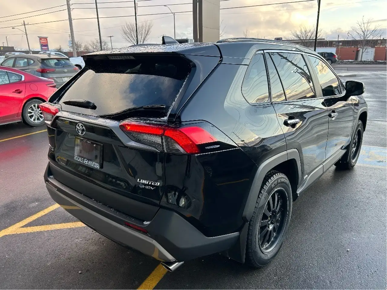 Toyota RAV 4 снимка Toyota RAV 4