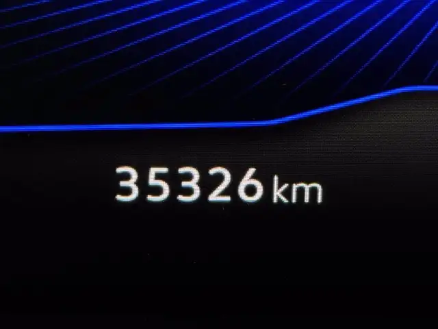 Volkswagen T-Roc view 17
