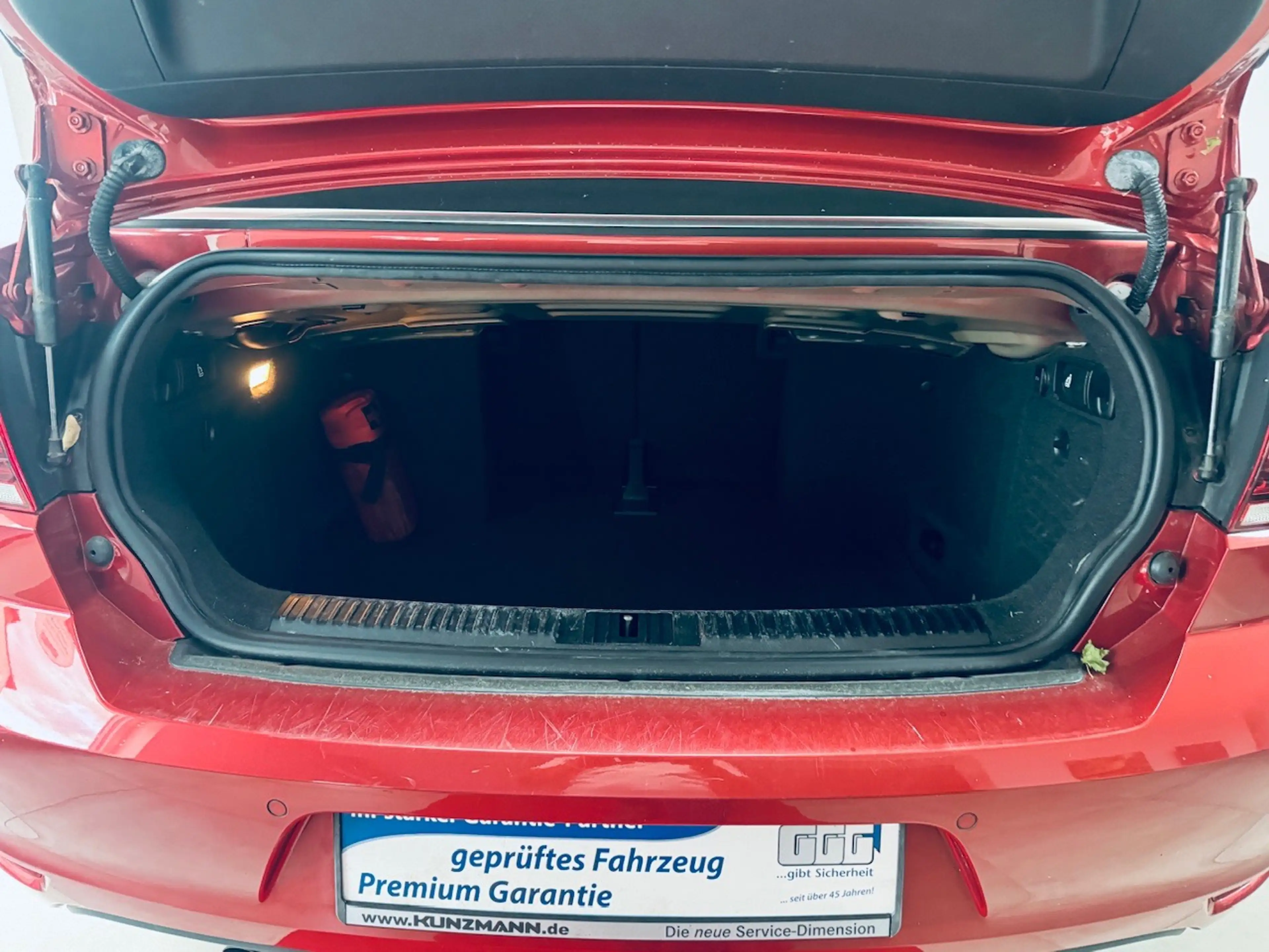 Volkswagen Golf Cabriolet Basis*Finanzierung+Garantie+Inspektion+Tüv* — photo 14