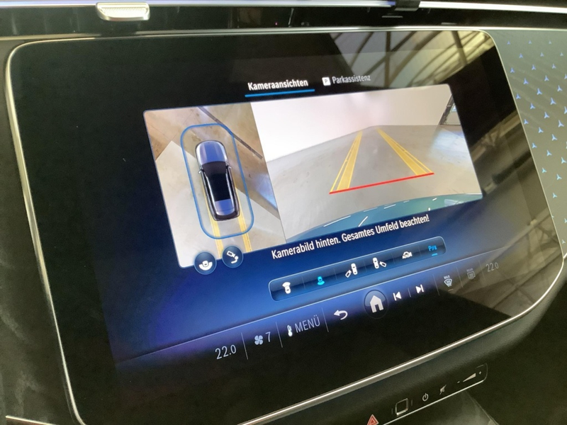 Mercedes-Benz E 220 d 4MATIC T-Modell AMG+NIGHT+19"+KEYLESS-GO — photo 11