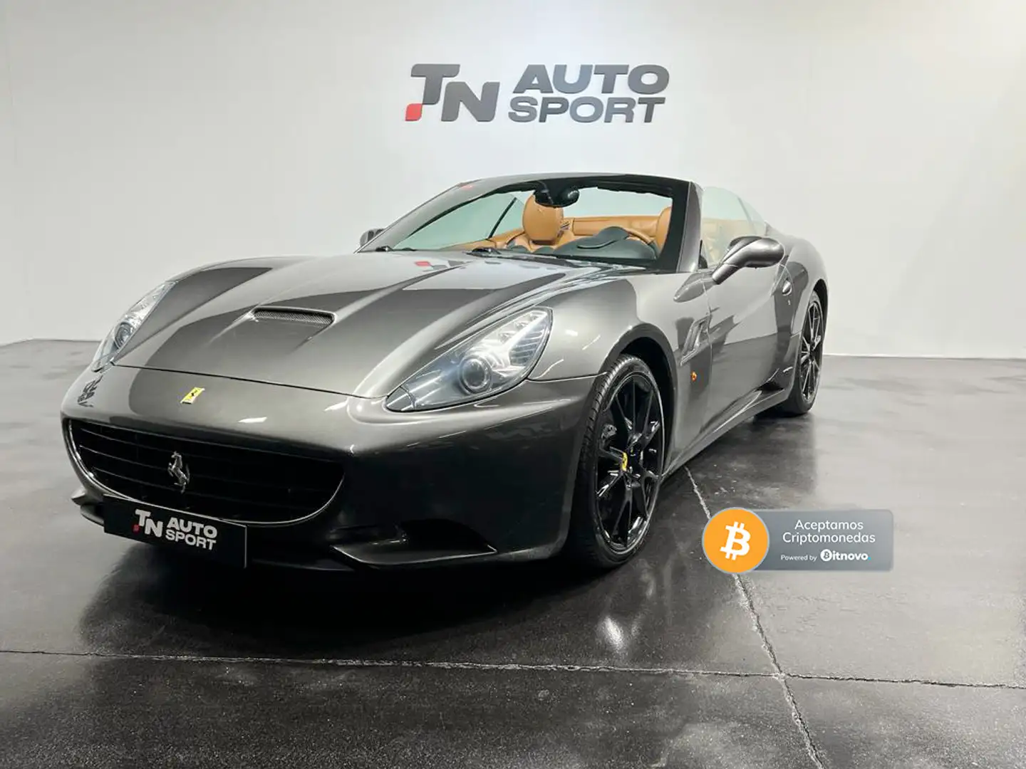 Ferrari California Descapotable Automático de 2 Puertas Gris - 1