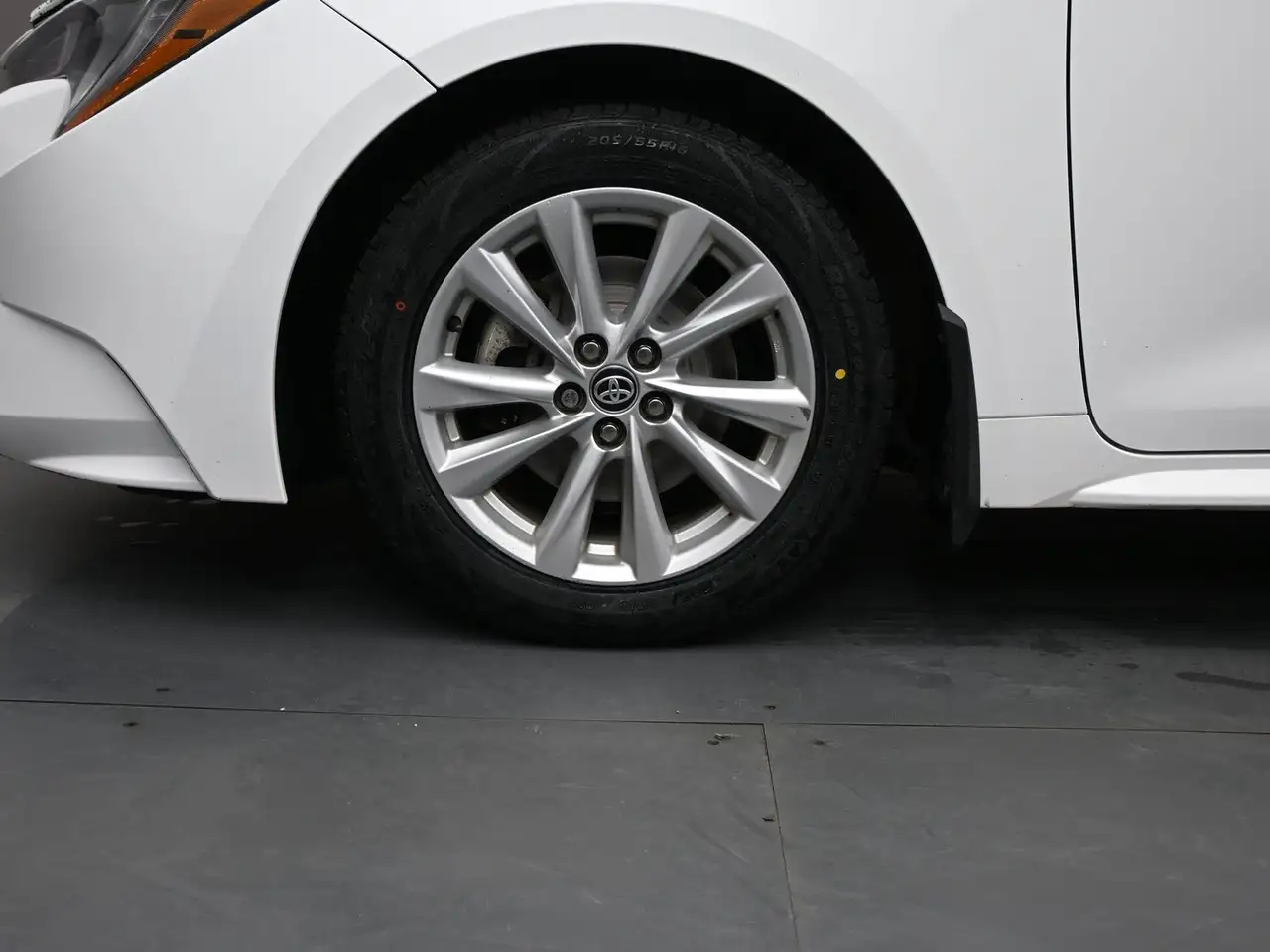 Toyota Corolla снимка Toyota Corolla
