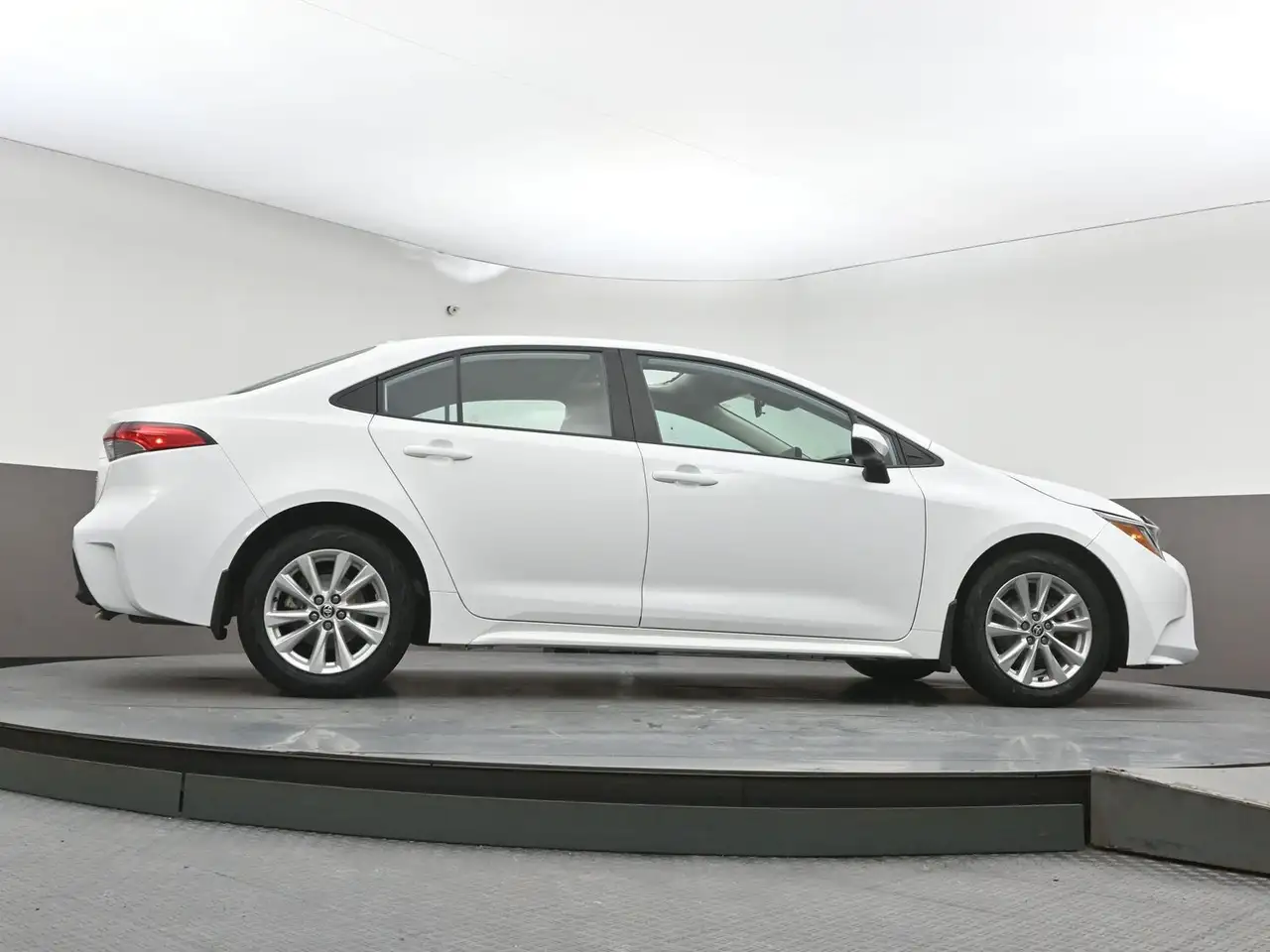 Toyota Corolla снимка Toyota Corolla