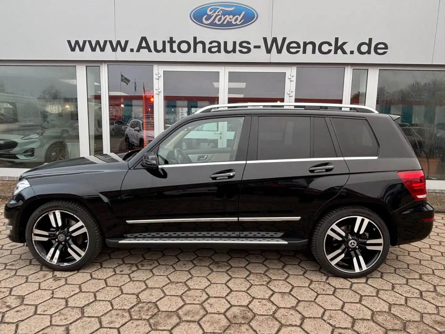 Mercedes-Benz GLK 250 CDI 4Matic*2.HAND*AUTOMATIK*LEDER*AHK Nero - 1
