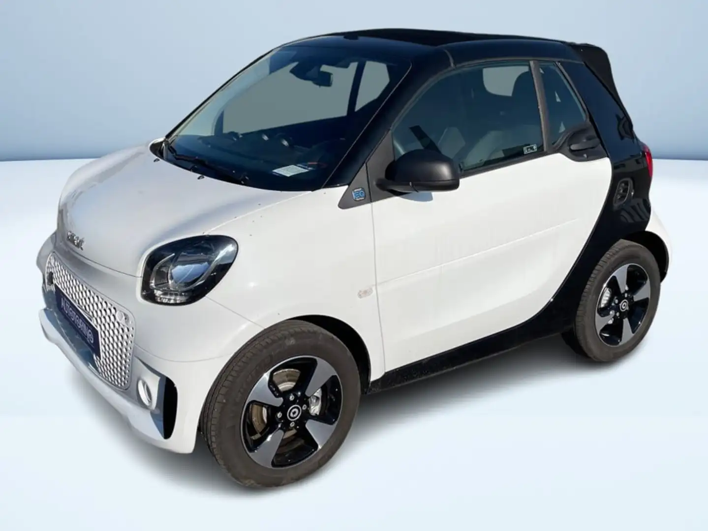smart forTwo CABRIO EQ PASSION 22KW Blanc - 1