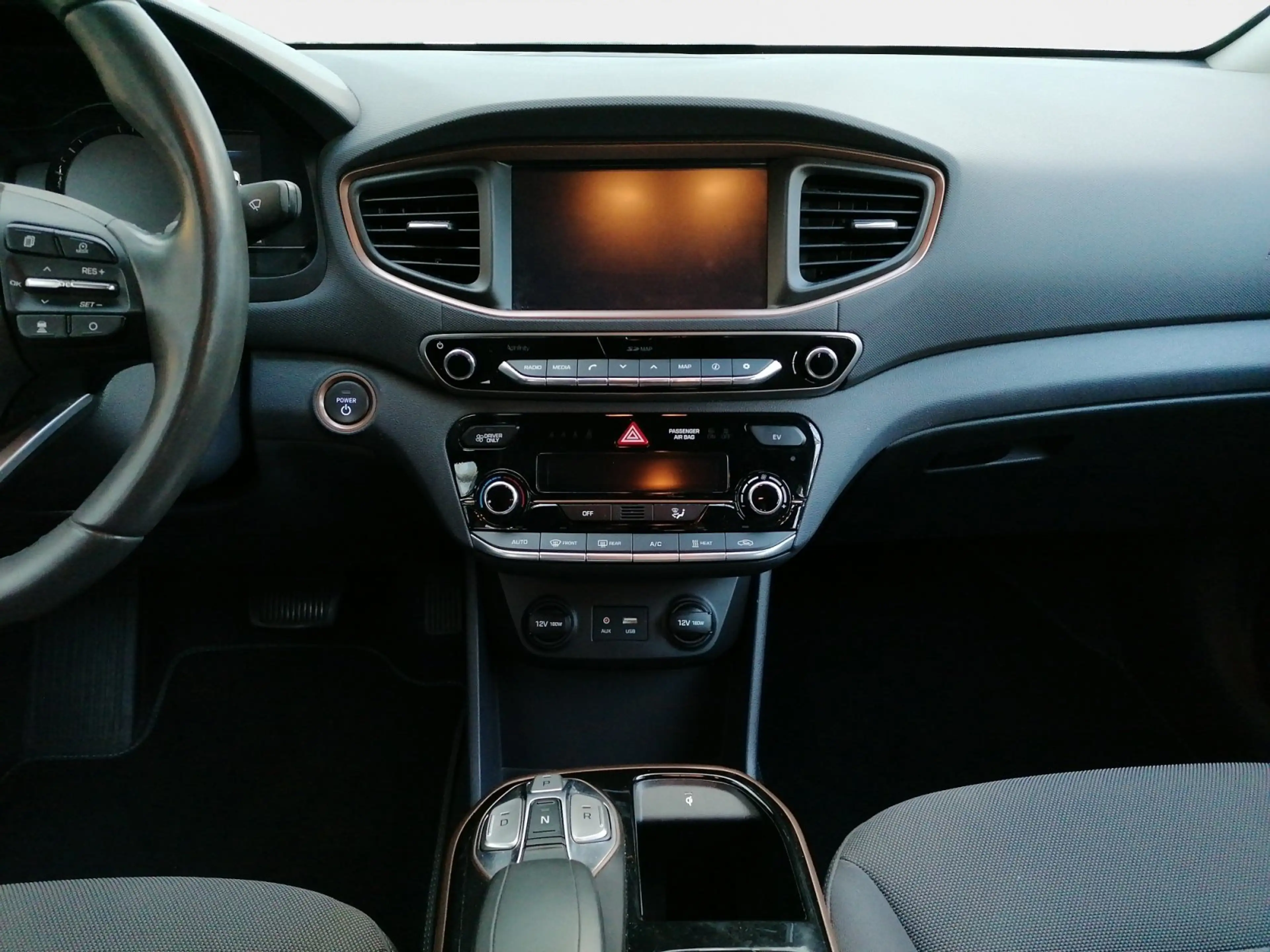 Hyundai IONIQ Trend Elektro — photo 12