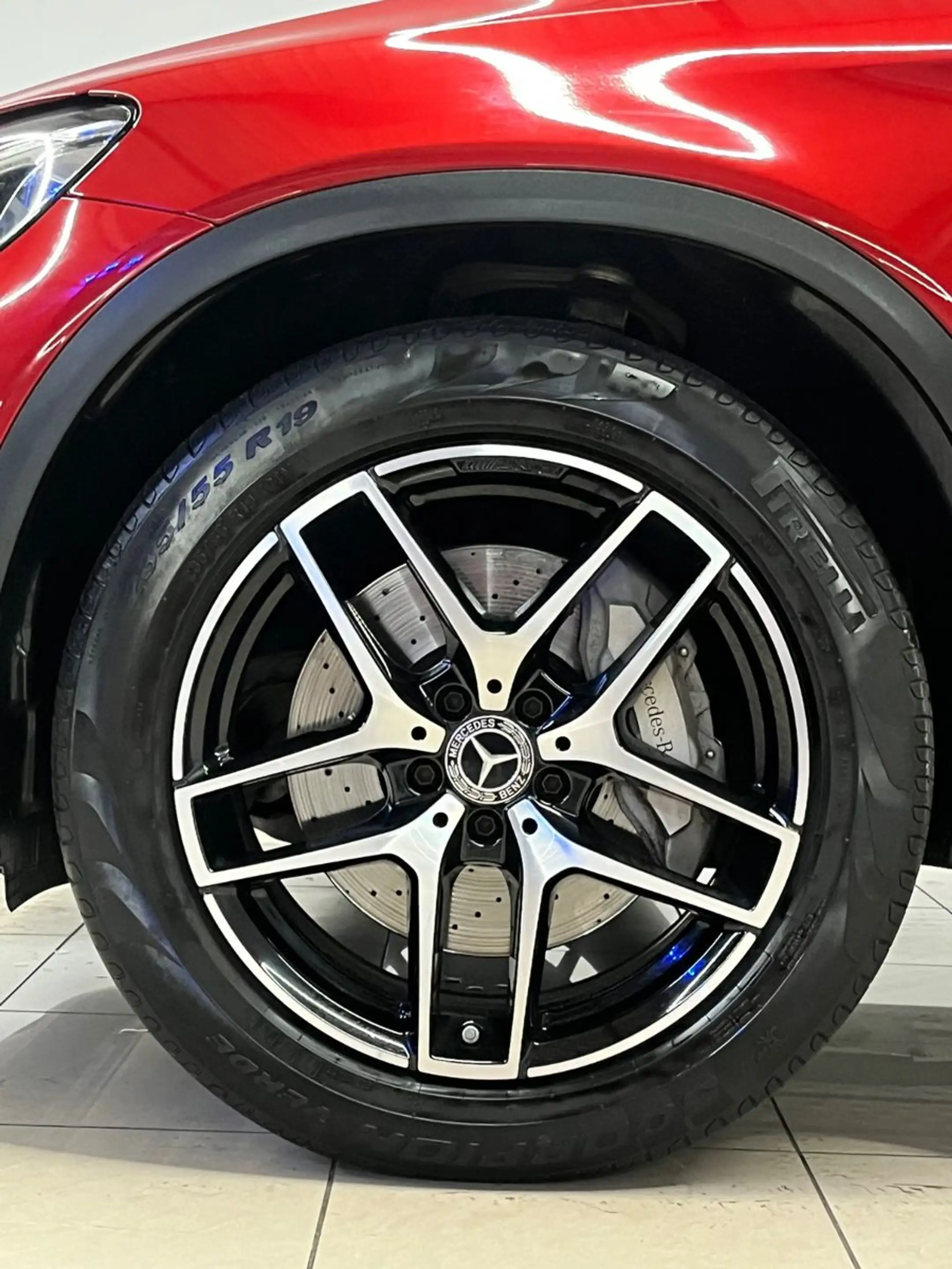 Mercedes-Benz GLC 300 4Matic AMG PANO ACC MEMORY RFK — photo 11