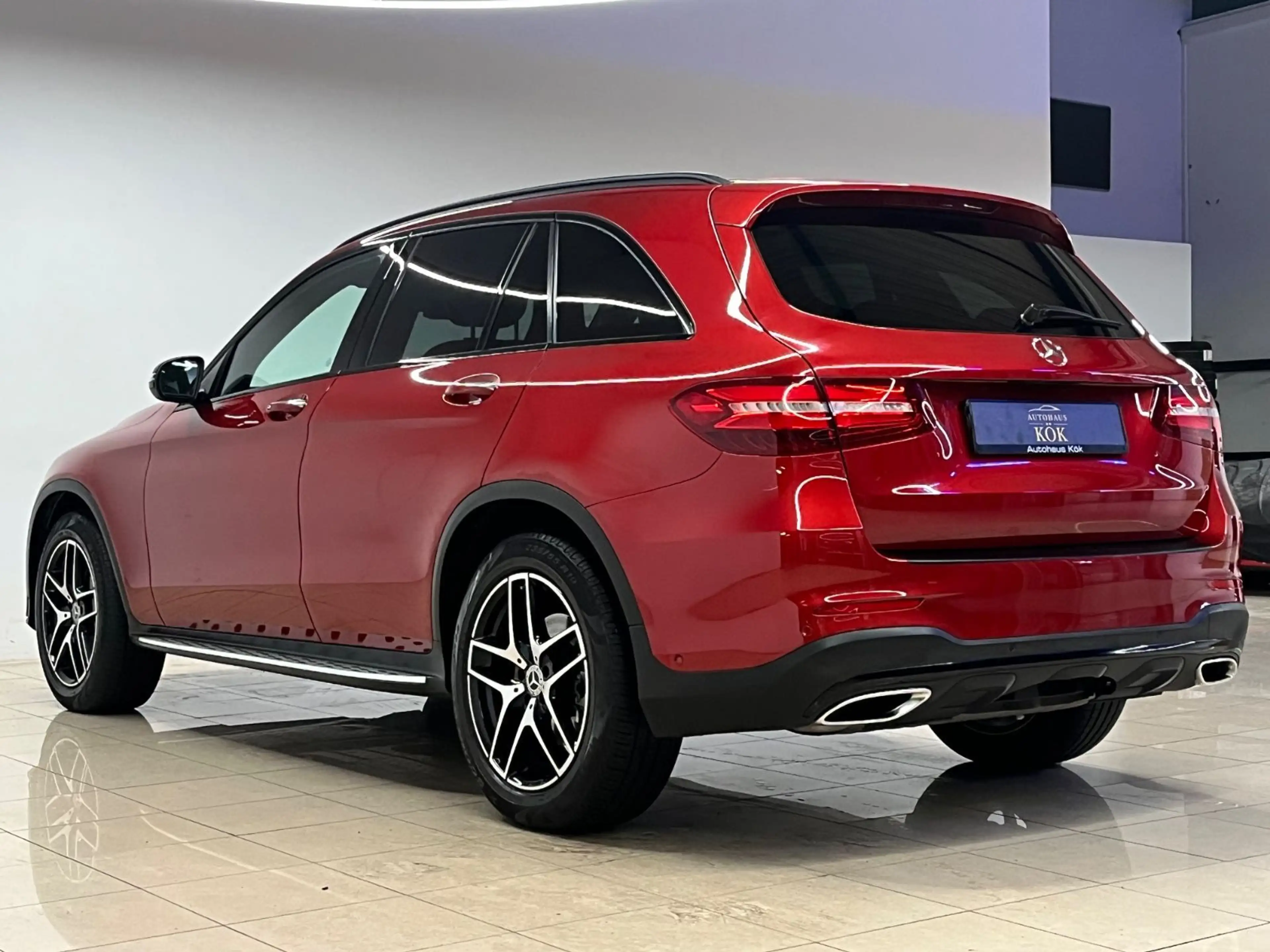 Mercedes-Benz GLC 300 4Matic AMG PANO ACC MEMORY RFK — photo 8