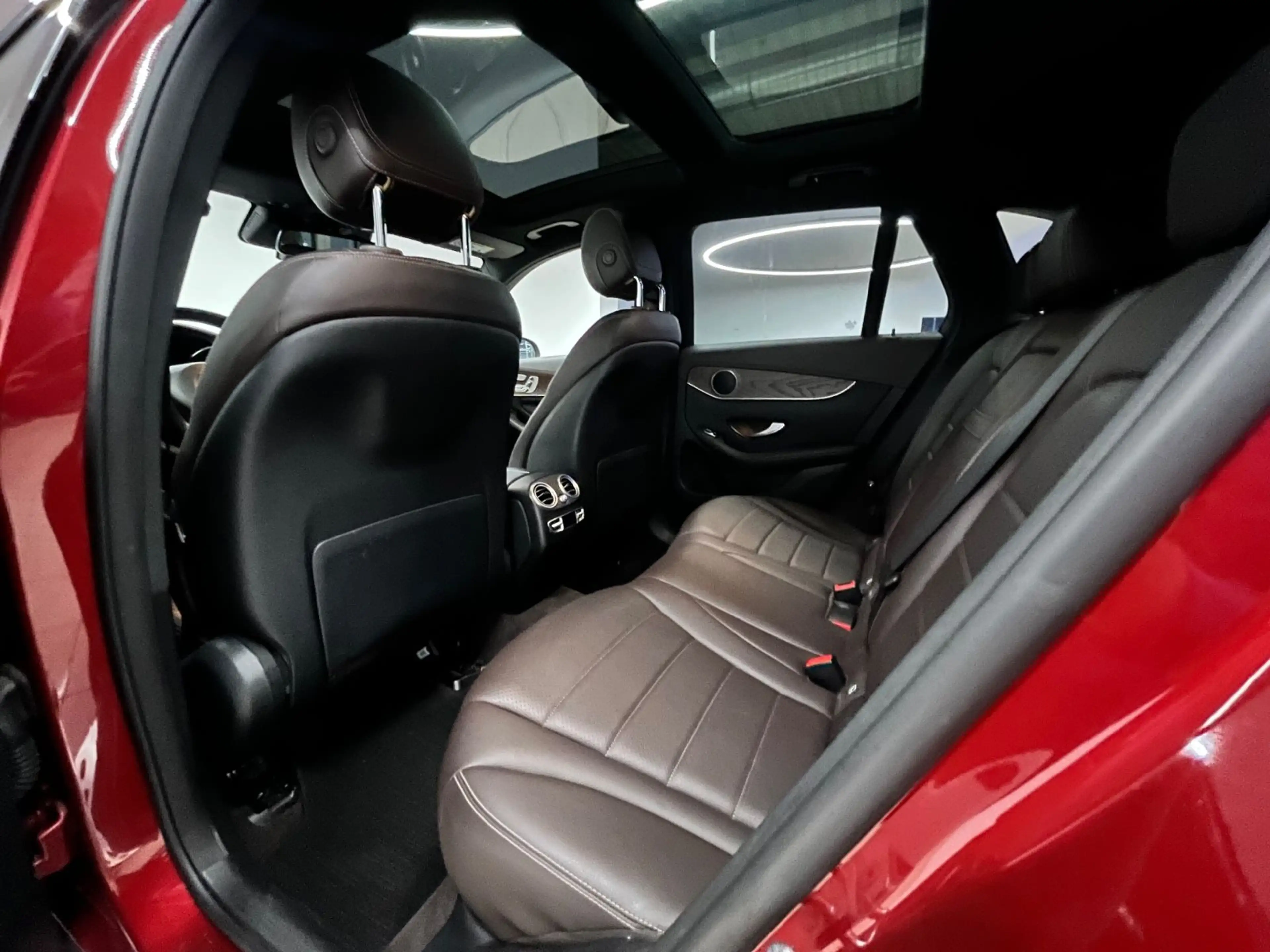 Mercedes-Benz GLC 300 4Matic AMG PANO ACC MEMORY RFK — photo 14