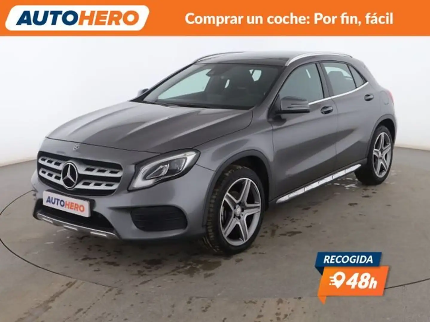 Mercedes-Benz GLA 180 AMG Line Gris - 1